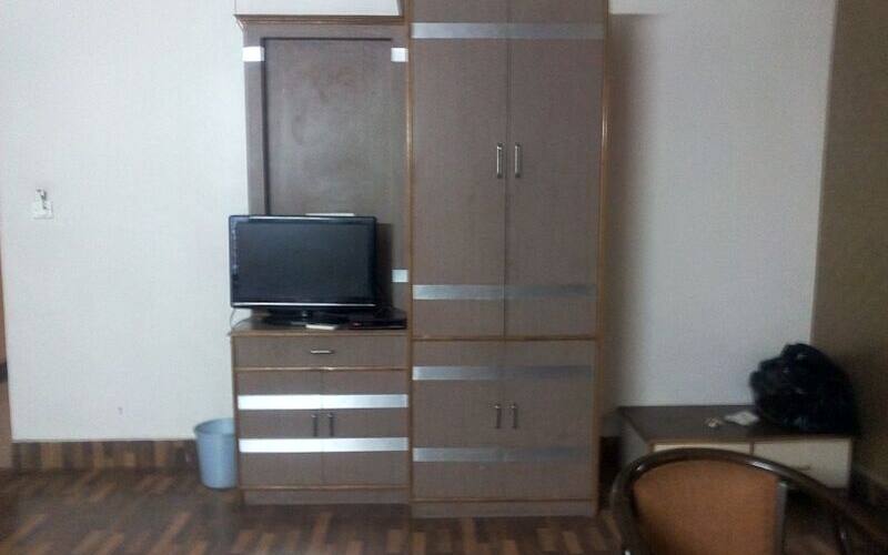 Five Rivers Hotel and Banquet, Bathinda 4